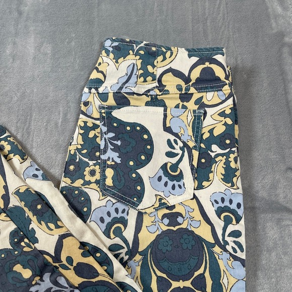 We The Free Pants Women's Size 27 Paisley Flare Pants Free People - Picture 6 of 6